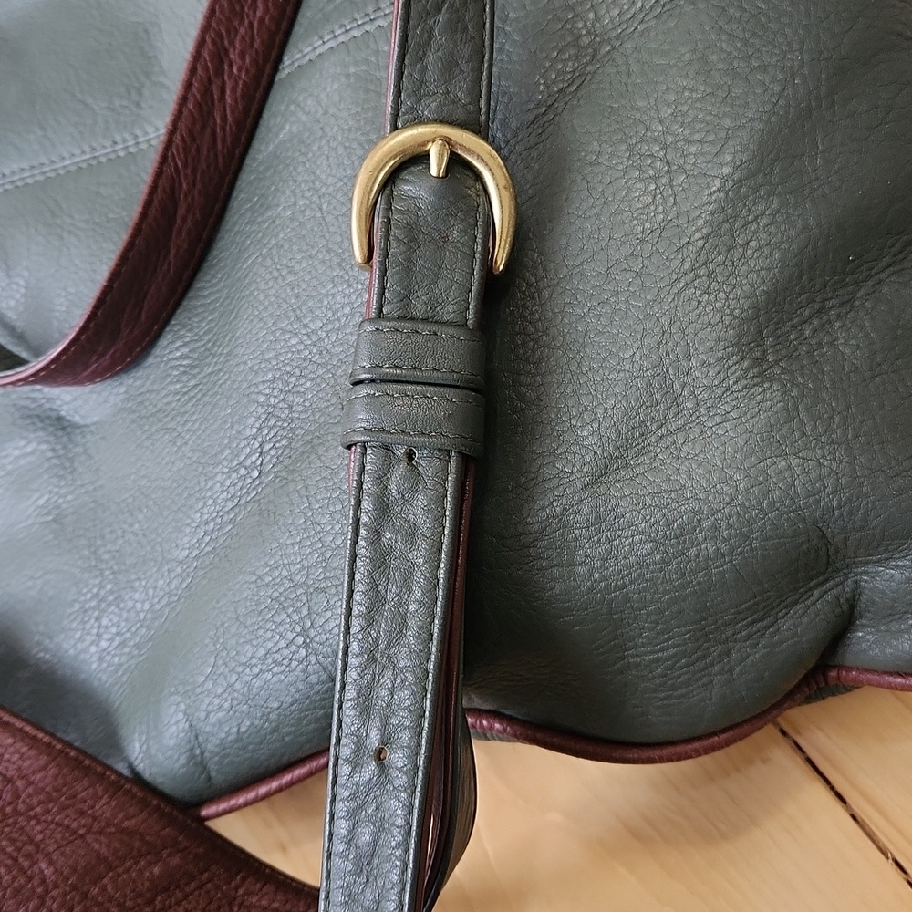 J.P. Ourse & Cie Park Avenue Crossbody Shoulder Bag - Picture 9 of 16